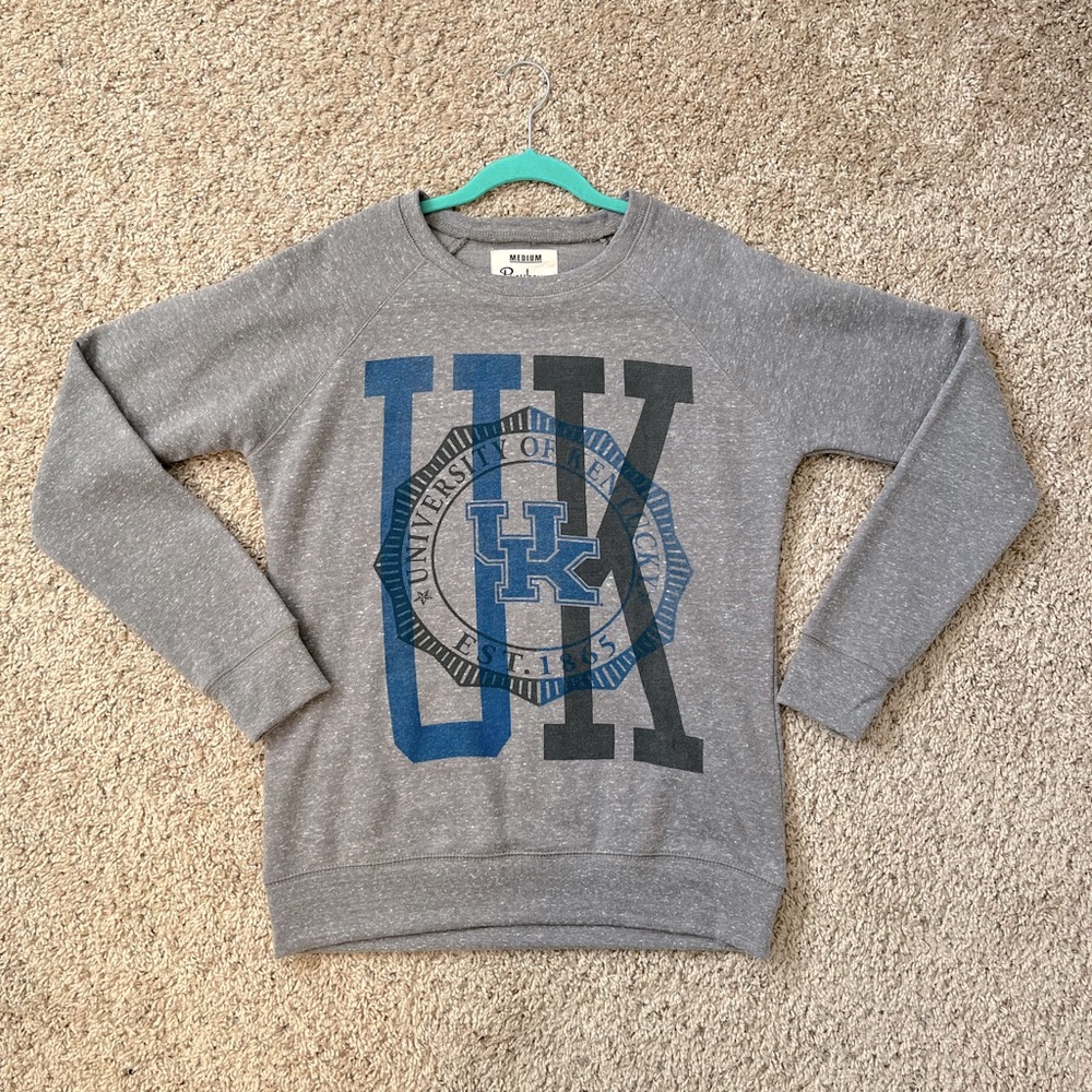 University of Kentucky (UKY) oversized medium gray crewneck sweatshirt.